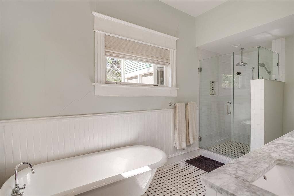 2252 Washington Avenue, Fort Worth, TX 76110
