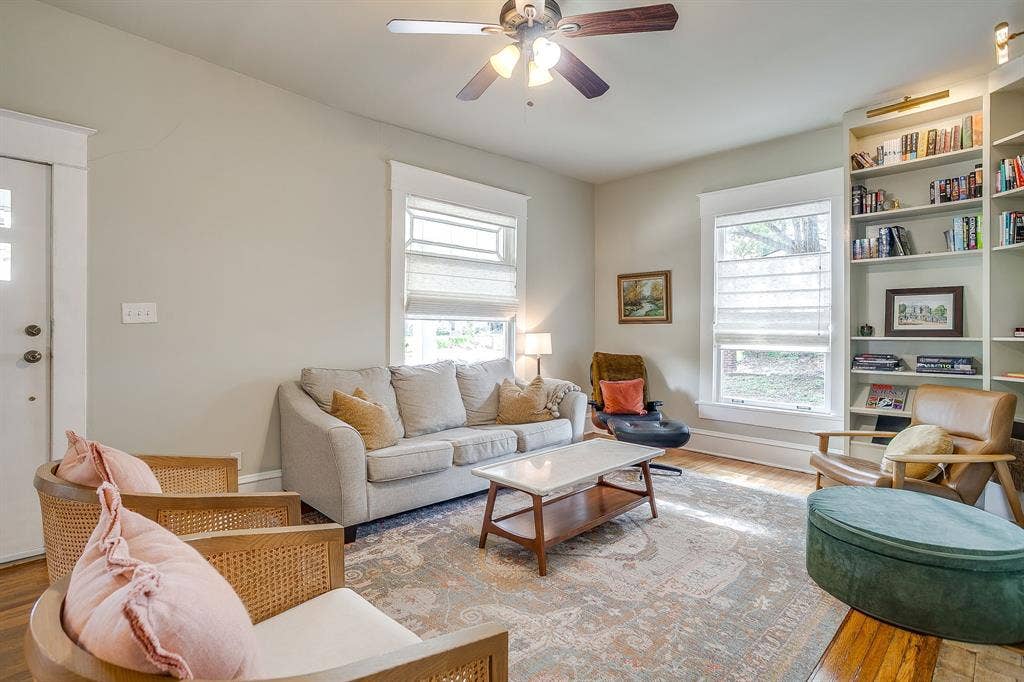 2252 Washington Avenue, Fort Worth, TX 76110