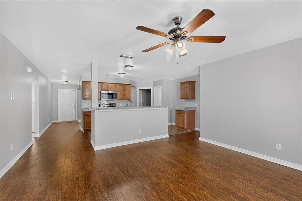 6809 Hot Springs Court, Dallas, TX 75241 6809 Hot Springs Court, Dallas, TX 75241