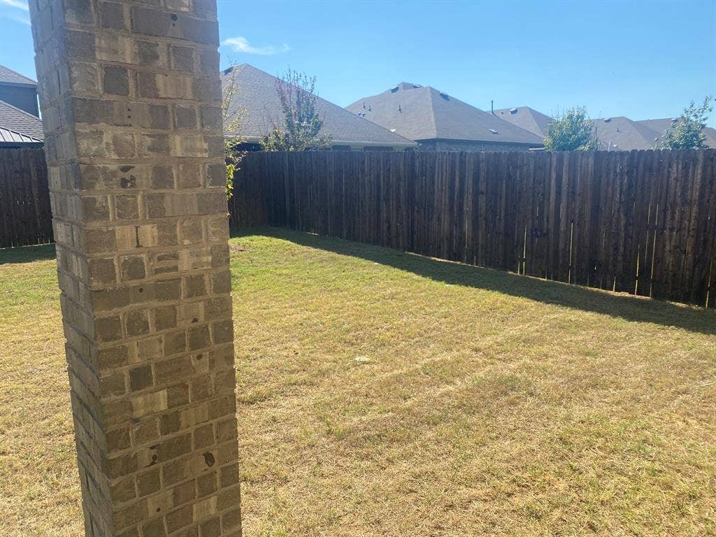 10528 Breezeway Drive, Aubrey, TX 76227
