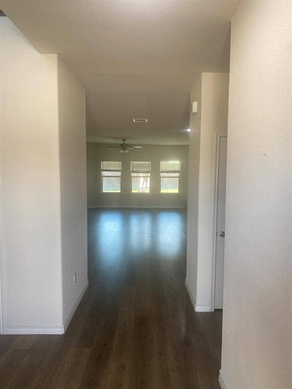 10528 Breezeway Drive, Aubrey, TX 76227