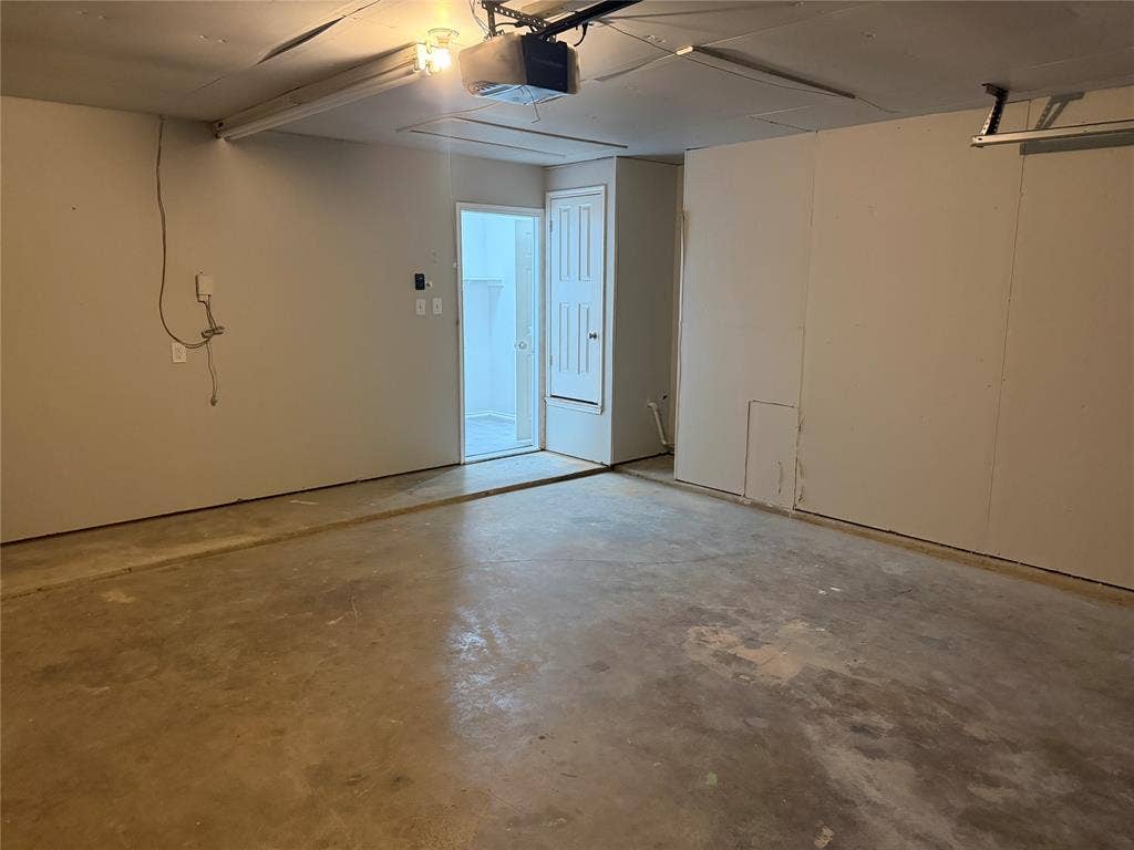 2901 Caladium Court, Garland, TX 75040 2901 Caladium Court, Garland, TX 75040