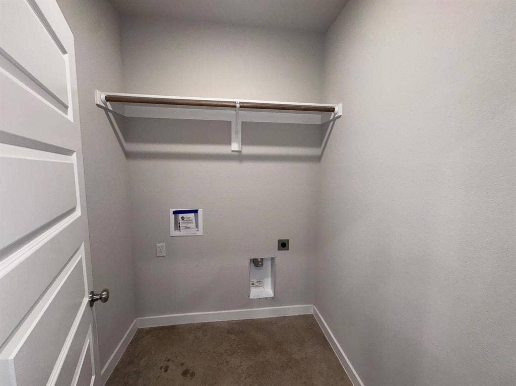 207 S Washington Street, Cleburne, TX 76031