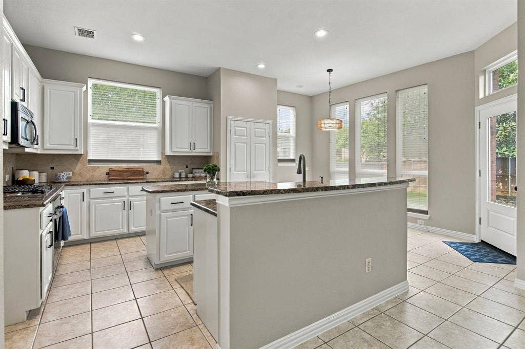 3101 Sheryl Drive, Flower Mound, TX 75022 3101 Sheryl Drive, Flower Mound, TX 75022