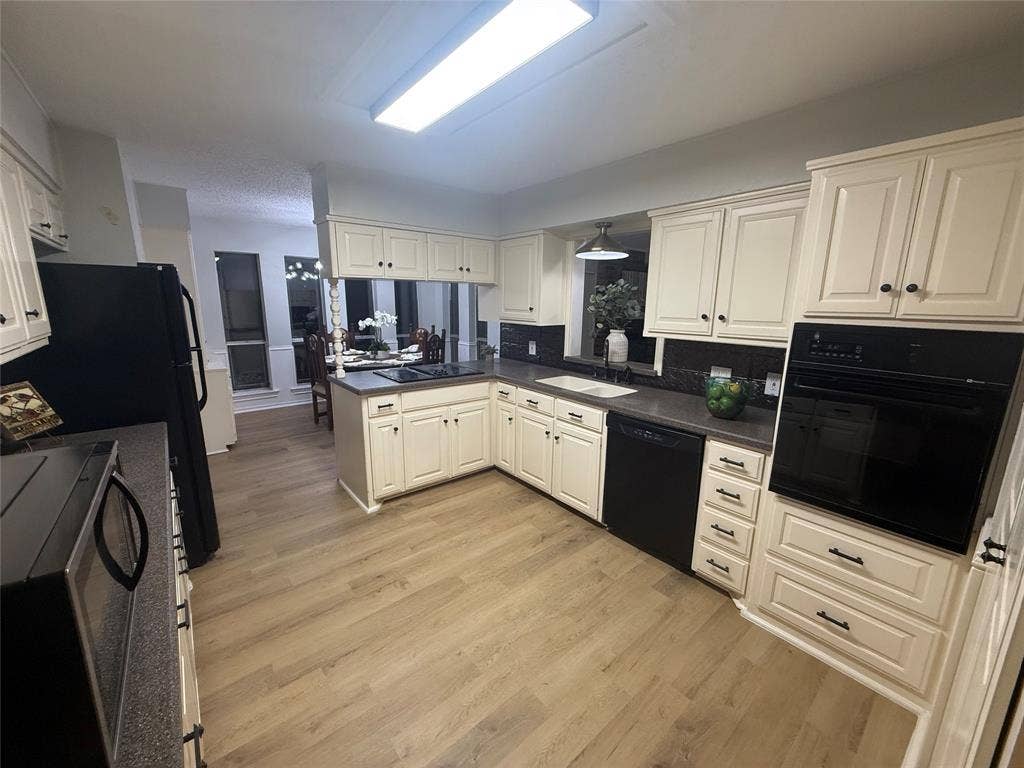 4607 Sachse Road, Sachse, TX 75048 4607 Sachse Road, Sachse, TX 75048