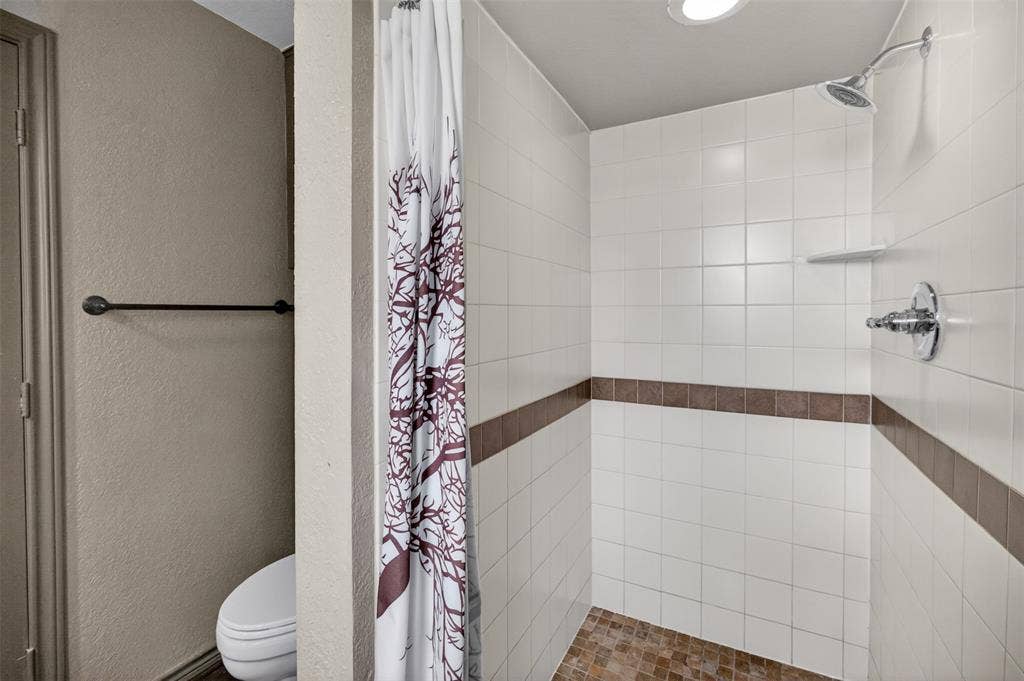4607 Sachse Road, Sachse, TX 75048 4607 Sachse Road, Sachse, TX 75048