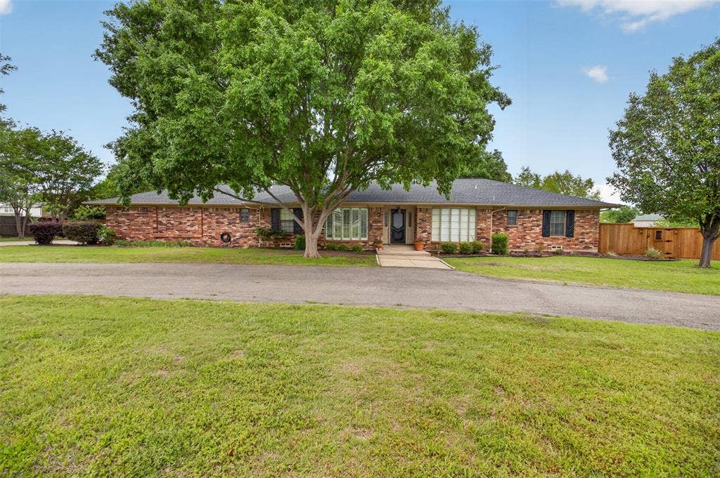 4607 Sachse Road, Sachse, TX 75048 4607 Sachse Road, Sachse, TX 75048