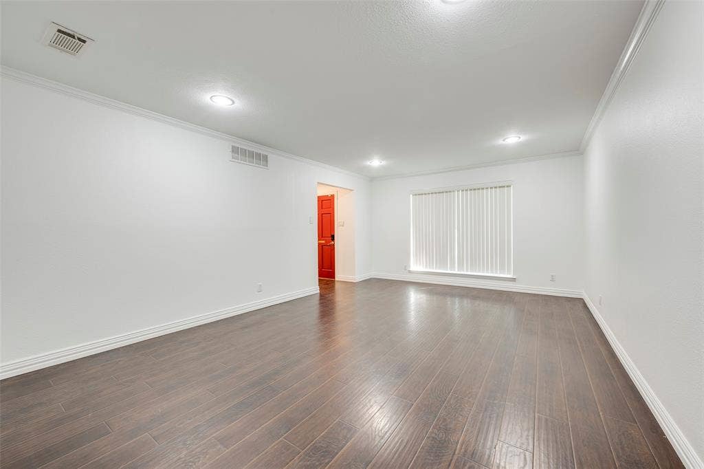 9151 Bretshire Drive, Dallas, TX 75228 9151 Bretshire Drive, Dallas, TX 75228