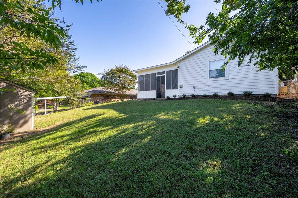 9151 Bretshire Drive, Dallas, TX 75228 9151 Bretshire Drive, Dallas, TX 75228