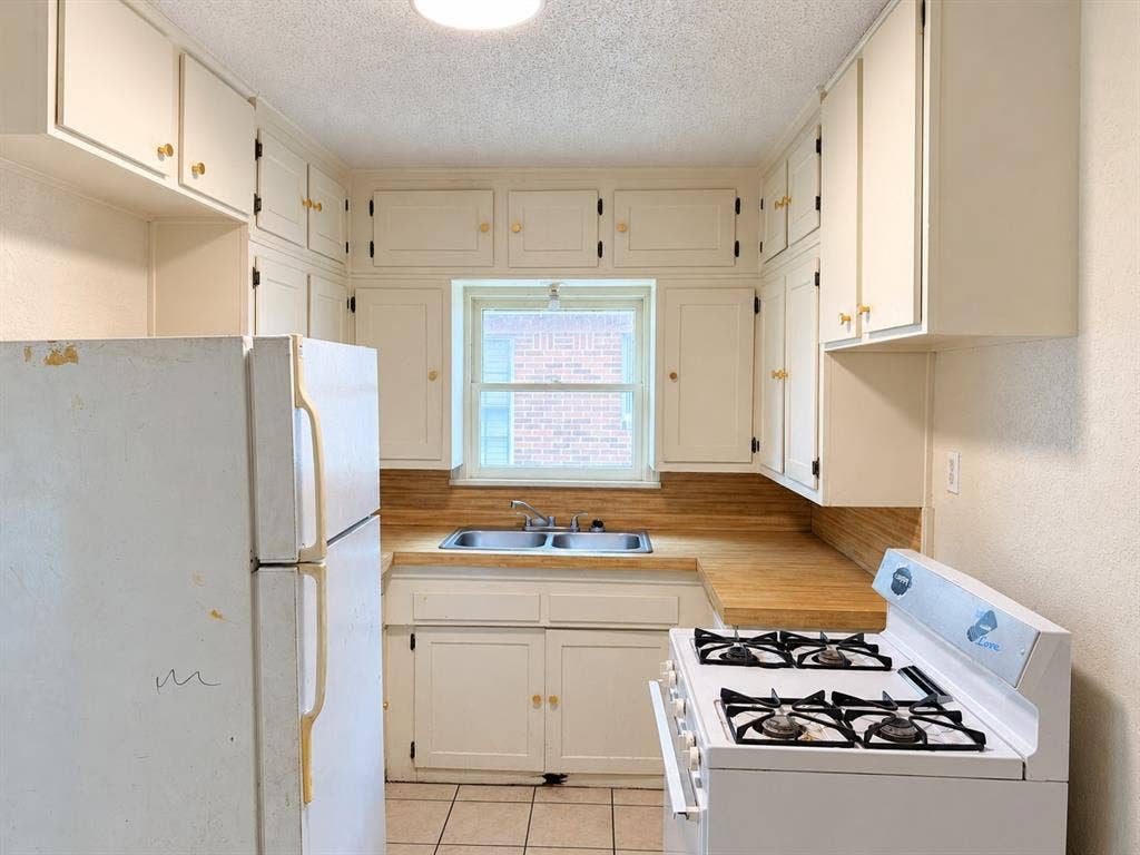 2729 Pine Avenue, Waco, TX 76708 2729 Pine Avenue, Waco, TX 76708