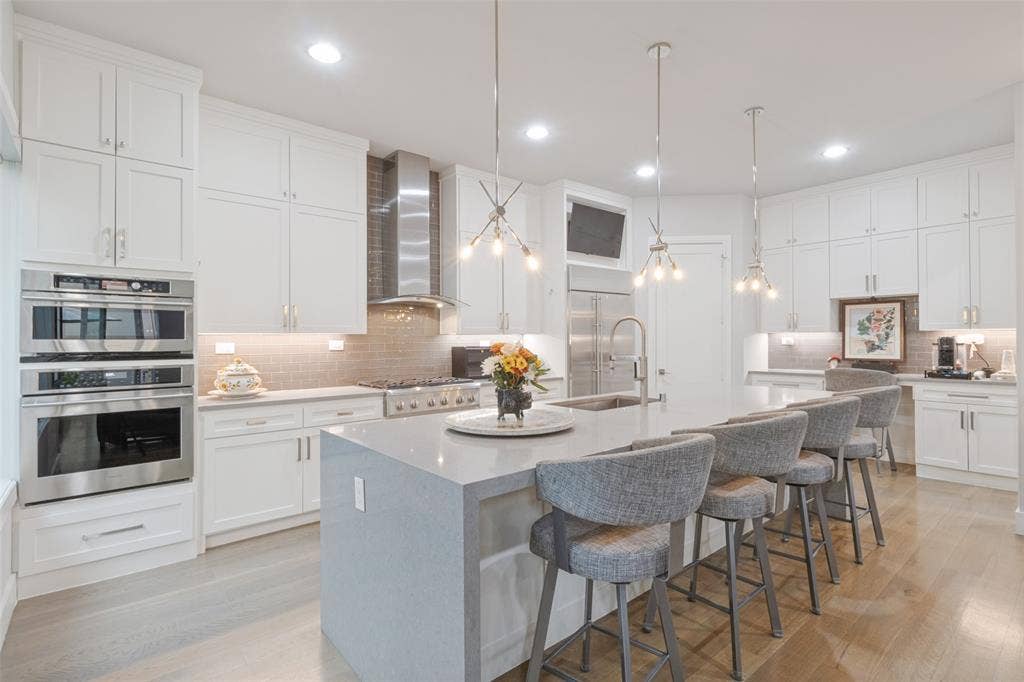 7265 Inwood Road, Dallas, TX 75209 7265 Inwood Road, Dallas, TX 75209