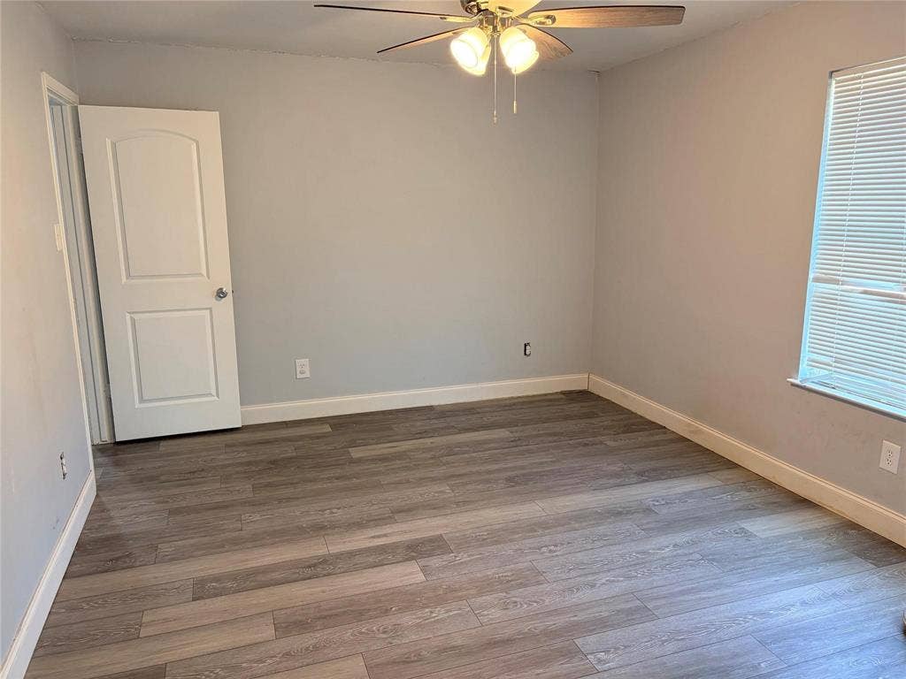 1025 Fox River Lane, Fort Worth, TX 76120