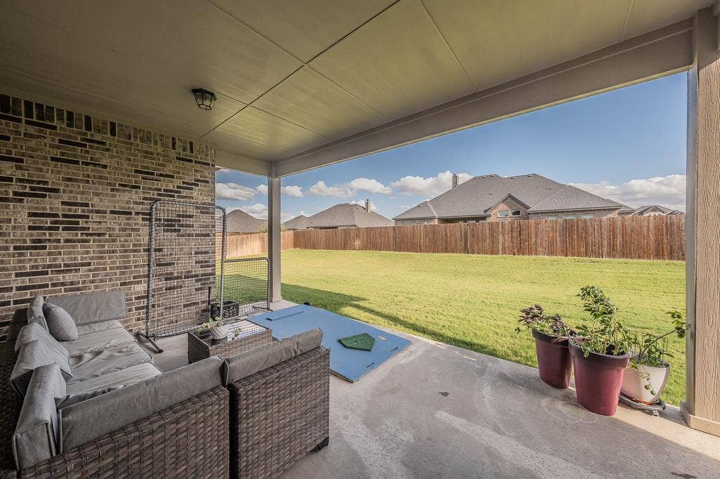 3760 Cherry Laurel Lane, Ovilla, TX 75154 3760 Cherry Laurel Lane, Ovilla, TX 75154