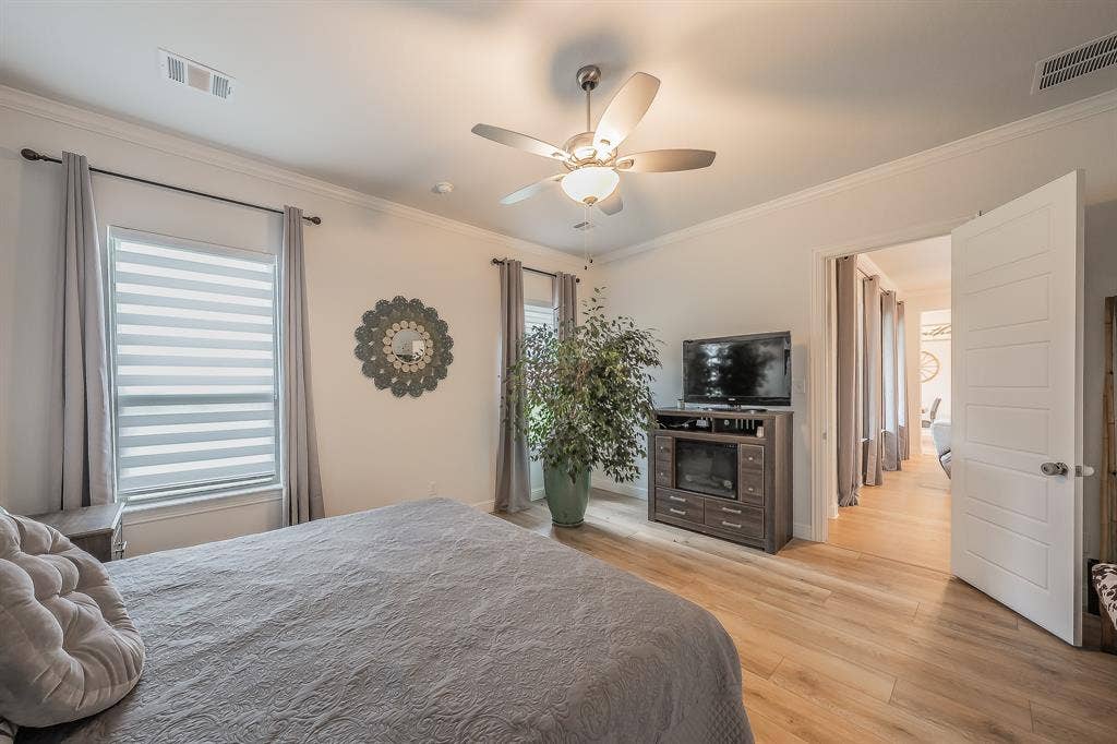 3760 Cherry Laurel Lane, Ovilla, TX 75154 3760 Cherry Laurel Lane, Ovilla, TX 75154