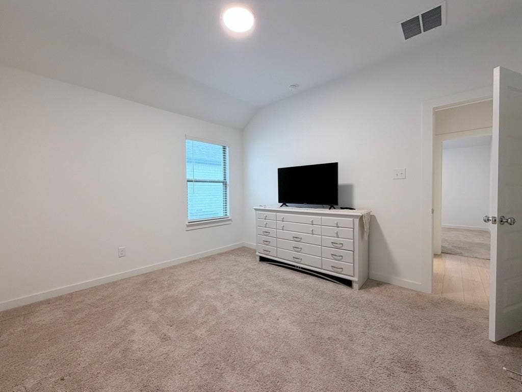 670 Parkside Drive, Lavon, TX 75166 670 Parkside Drive, Lavon, TX 75166