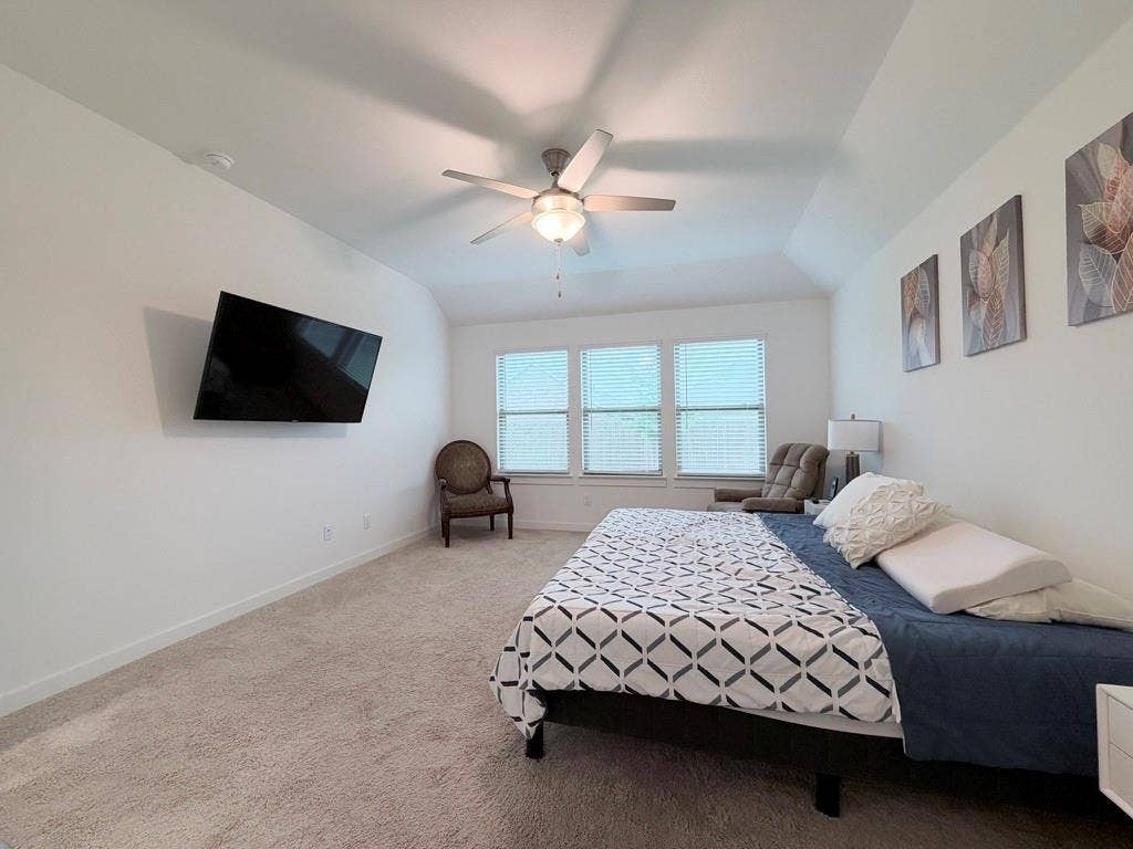 670 Parkside Drive, Lavon, TX 75166 670 Parkside Drive, Lavon, TX 75166