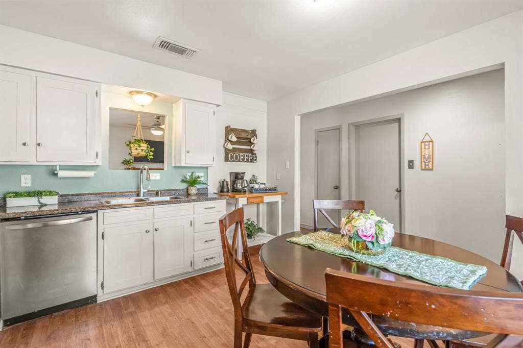102 Allen Drive, Sanger, TX 76266