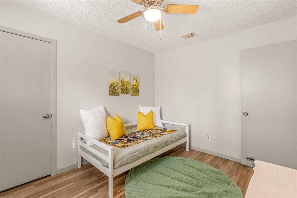 102 Allen Drive, Sanger, TX 76266