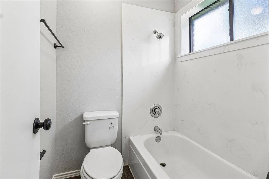 7305 Elizabeth Place, Plano, TX 75025 7305 Elizabeth Place, Plano, TX 75025