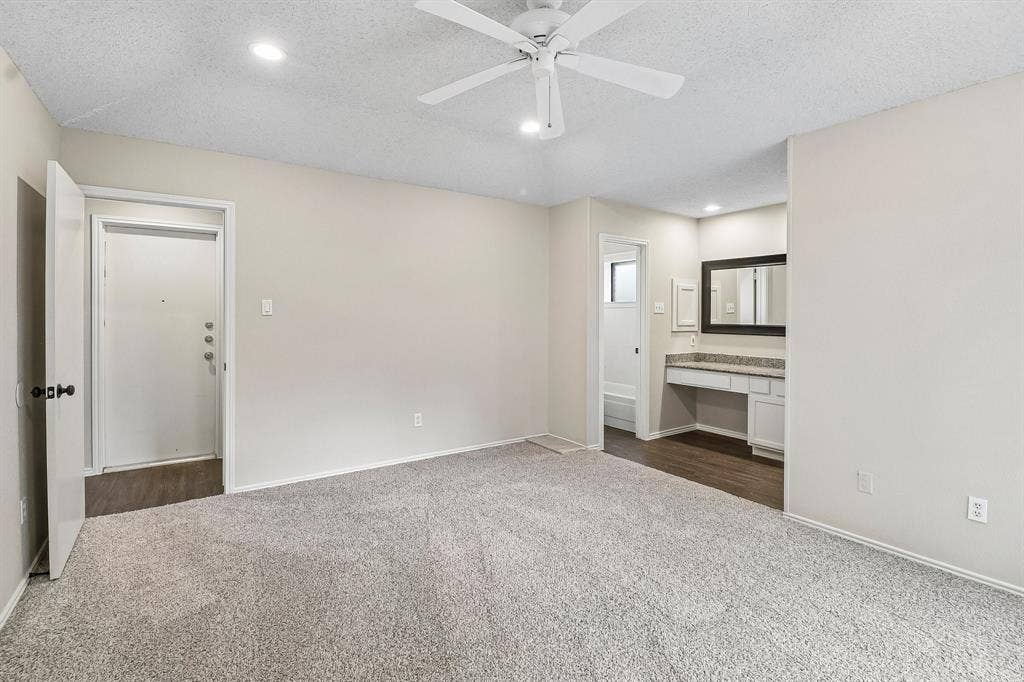 7305 Elizabeth Place, Plano, TX 75025 7305 Elizabeth Place, Plano, TX 75025