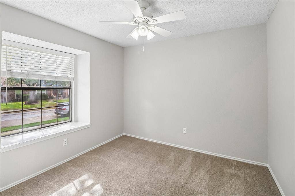 7305 Elizabeth Place, Plano, TX 75025 7305 Elizabeth Place, Plano, TX 75025