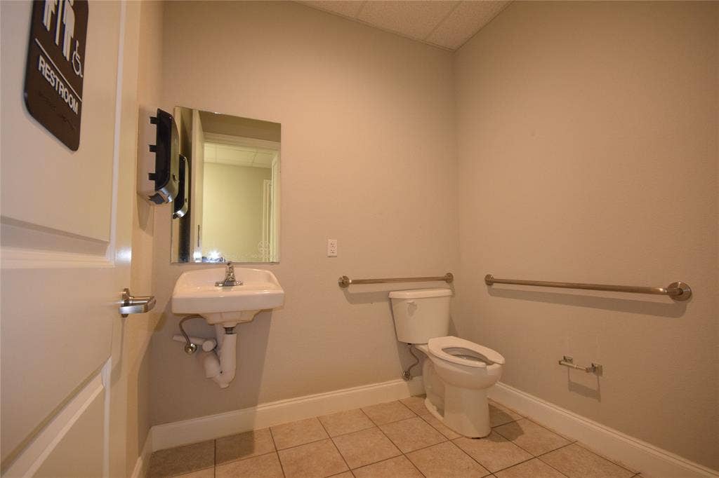 3900 S Stonebridge Drive, #703, McKinney, TX 75070 3900 S Stonebridge Drive, #703, McKinney, TX 75070