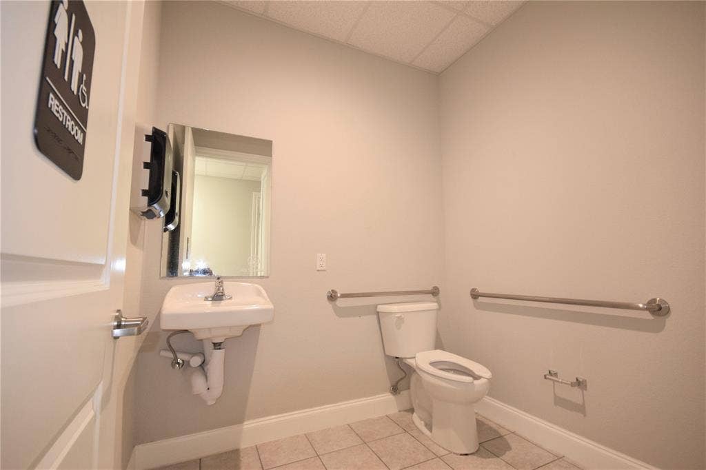 3900 S Stonebridge Drive, #703, McKinney, TX 75070 3900 S Stonebridge Drive, #703, McKinney, TX 75070