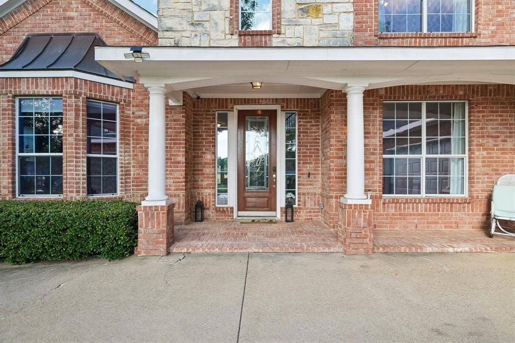 10005 Fairway Vista Drive, Rowlett, TX 75089 10005 Fairway Vista Drive, Rowlett, TX 75089