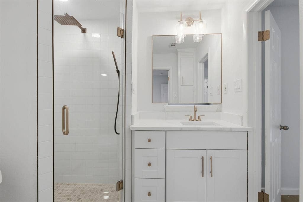 605 Thompson Drive, Richardson, TX 75080