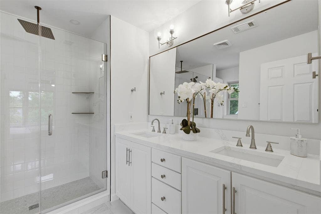 605 Thompson Drive, Richardson, TX 75080