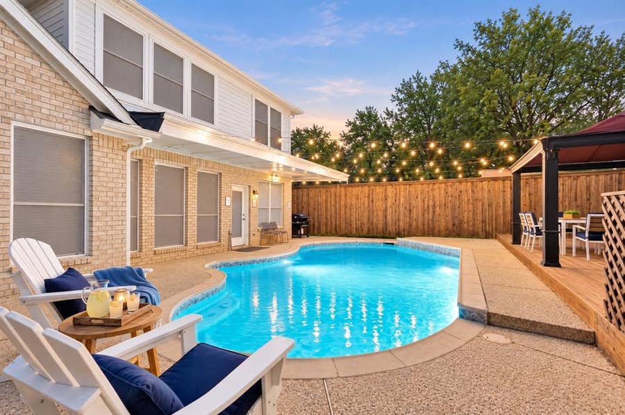 Property photo for 3744 Rodale Way, Dallas, TX