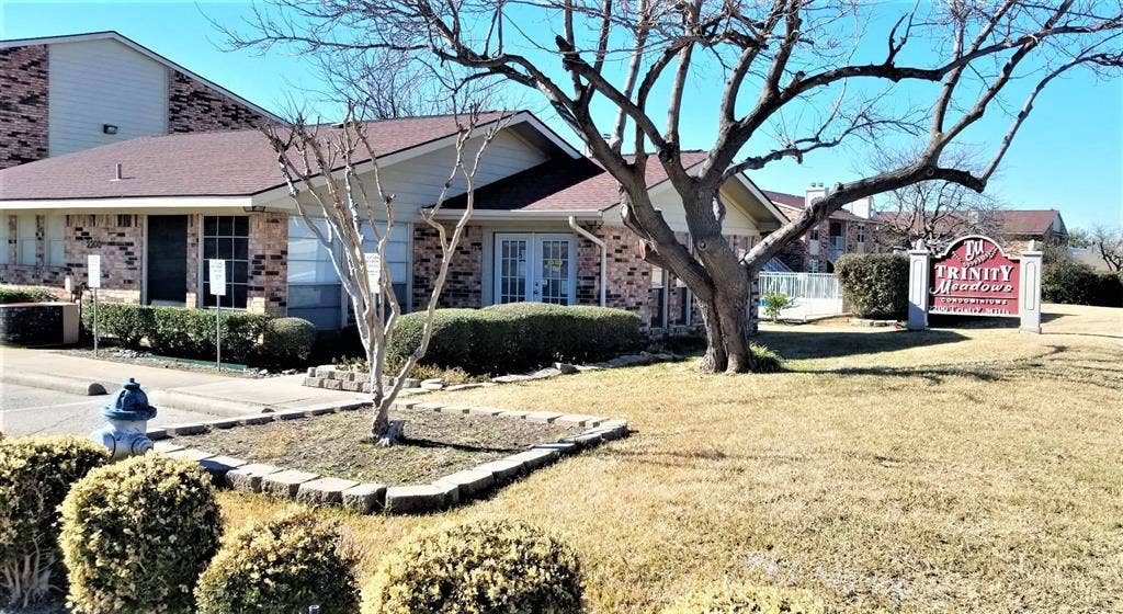 2200 E Trinity Mills Road, #403, Carrollton, TX 75006