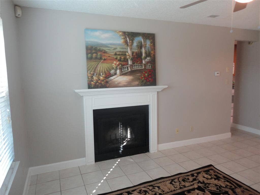 2200 E Trinity Mills Road, #403, Carrollton, TX 75006