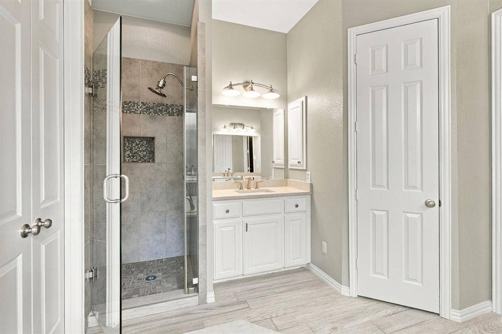631 Karen Pass, Murphy, TX 75094