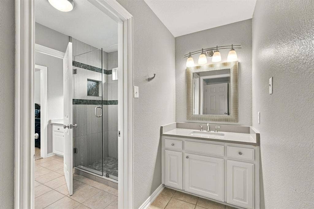 631 Karen Pass, Murphy, TX 75094