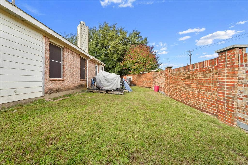 1101 Bellcrest Drive, Arlington, TX 76002 1101 Bellcrest Drive, Arlington, TX 76002