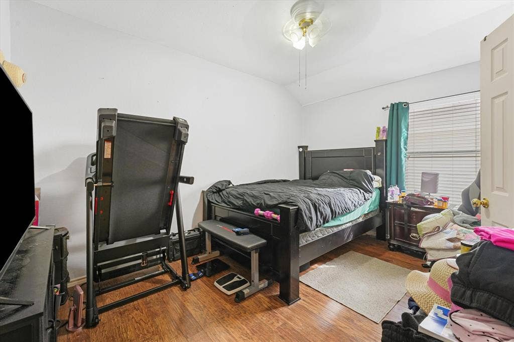 1101 Bellcrest Drive, Arlington, TX 76002 1101 Bellcrest Drive, Arlington, TX 76002