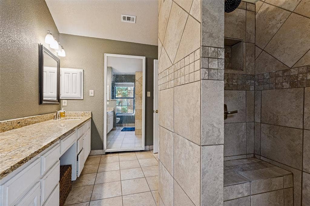 3403 Mckamy Oaks Trail, Arlington, TX 76017 3403 Mckamy Oaks Trail, Arlington, TX 76017