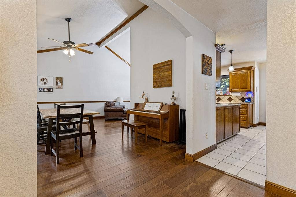 3403 Mckamy Oaks Trail, Arlington, TX 76017 3403 Mckamy Oaks Trail, Arlington, TX 76017