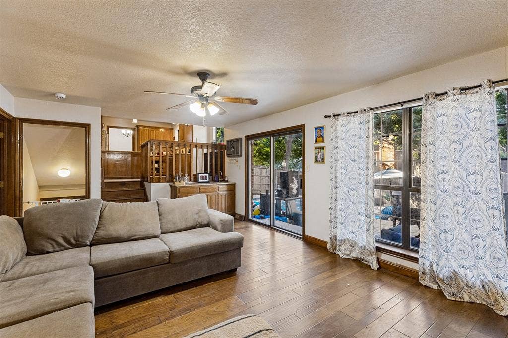 3403 Mckamy Oaks Trail, Arlington, TX 76017 3403 Mckamy Oaks Trail, Arlington, TX 76017