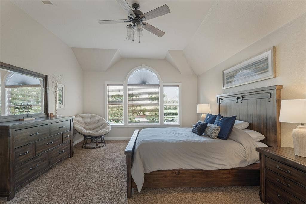7929 Stansfield Drive, Fort Worth, TX 76137