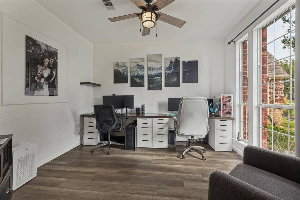 7929 Stansfield Drive, Fort Worth, TX 76137