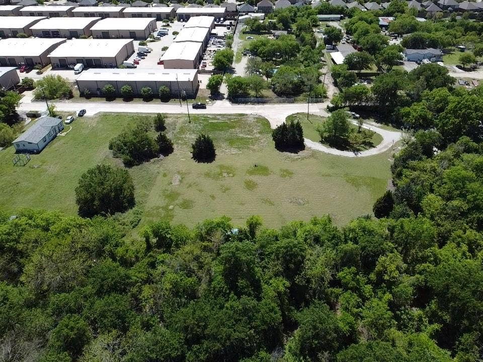 130 Sherry Lane, Hackberry, TX 75036