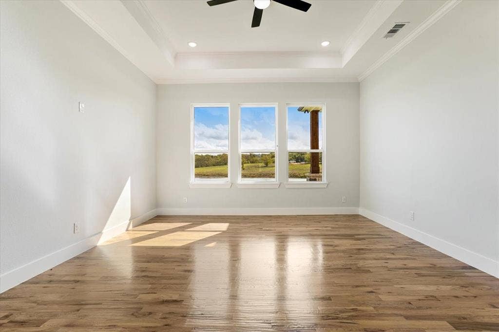65 Red Bird Lane, Bells, TX 75414