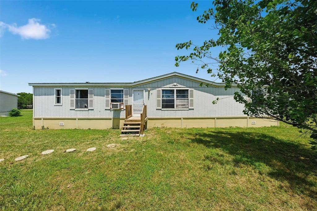 154 Hillside Drive, Troy, TX 76579 154 Hillside Drive, Troy, TX 76579