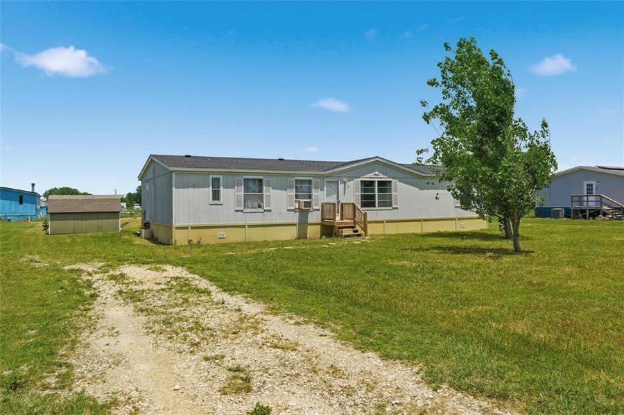 Property photo for 154 Hillside Drive, Troy, TX