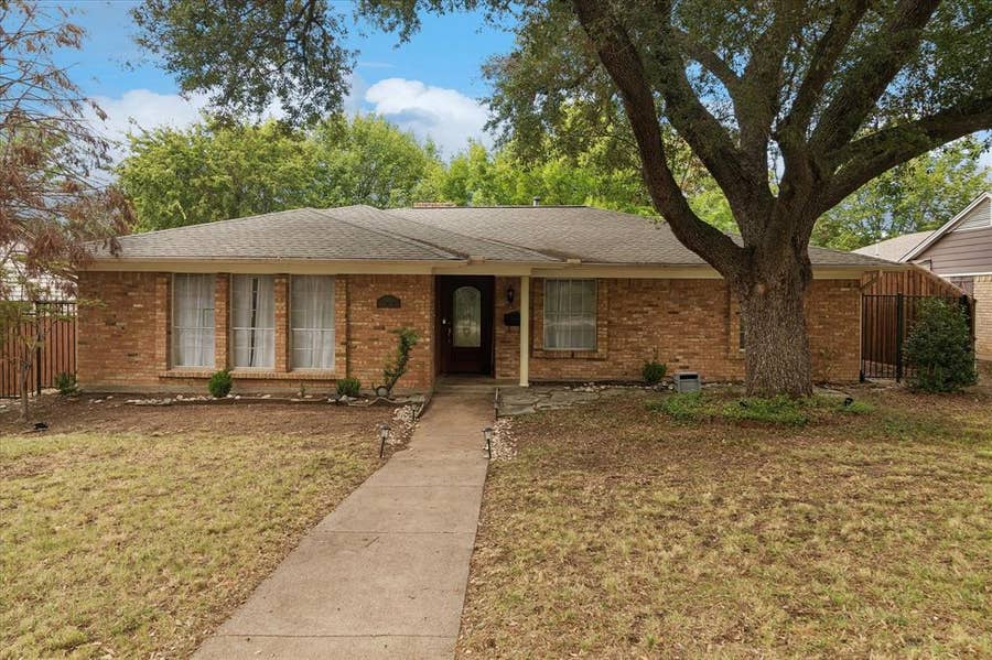 Property photo for 13437 Purple Sage Road, Dallas, TX