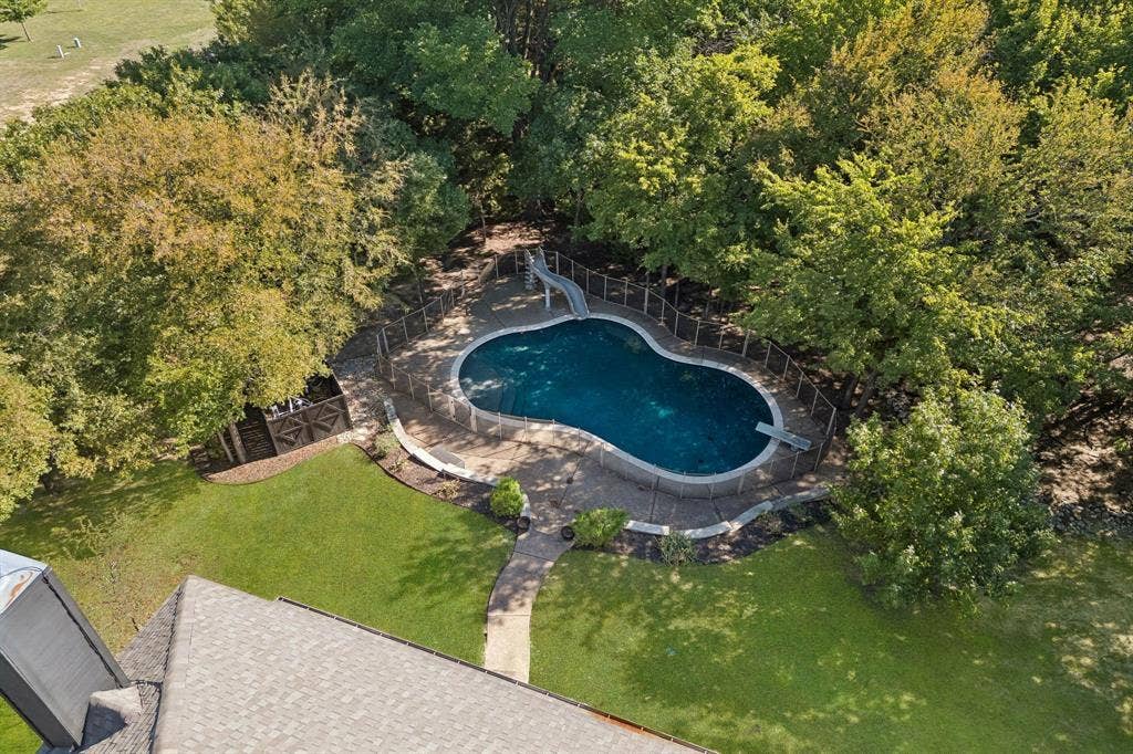 101 Deer Crossing Way, Azle, TX 76020