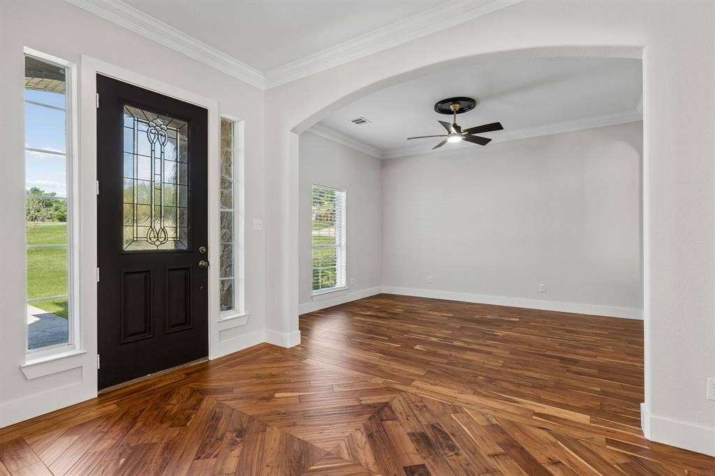 101 Deer Crossing Way, Azle, TX 76020