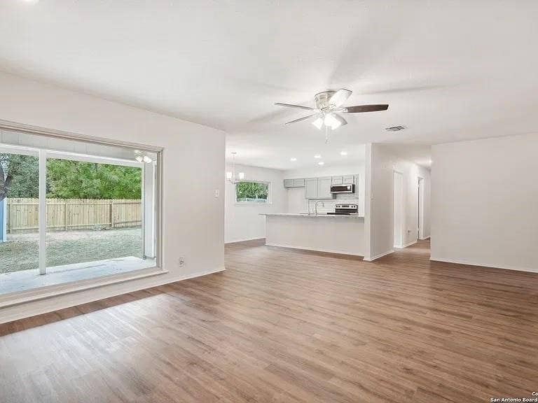 6210 Braidwood St, San Antonio, TX 78249 6210 Braidwood St, San Antonio, TX 78249